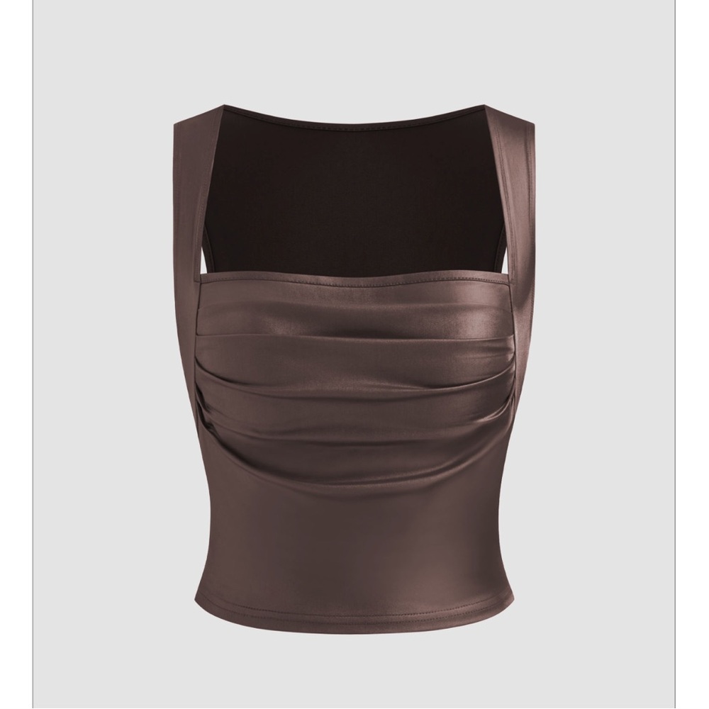 CIDER Square Neck Solid Ruched Crop Tank Top